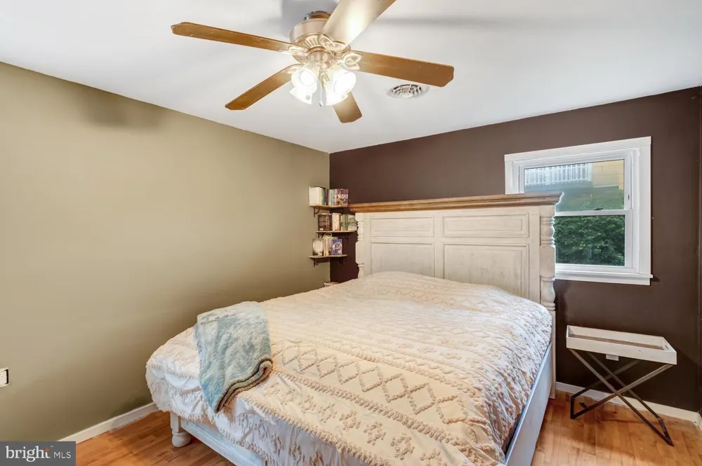 7 SPRUCE DRIVE Little Egg Harbor, NJ 08087