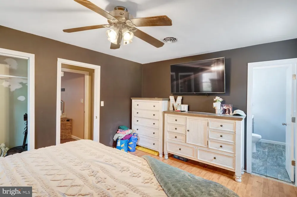 7 SPRUCE DRIVE Little Egg Harbor, NJ 08087