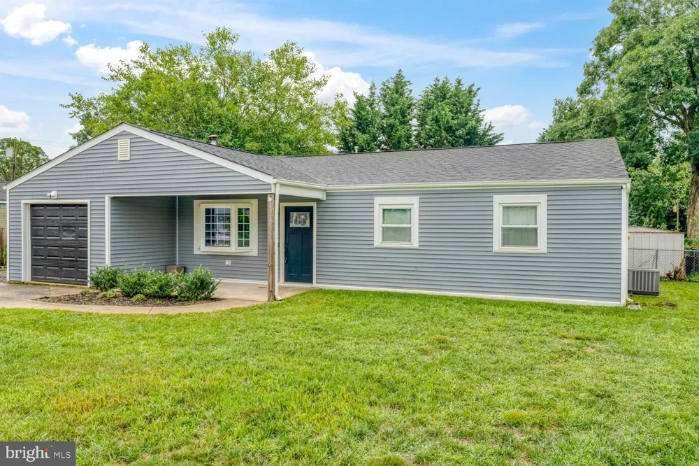 7 SPRUCE DRIVE Little Egg Harbor, NJ 08087