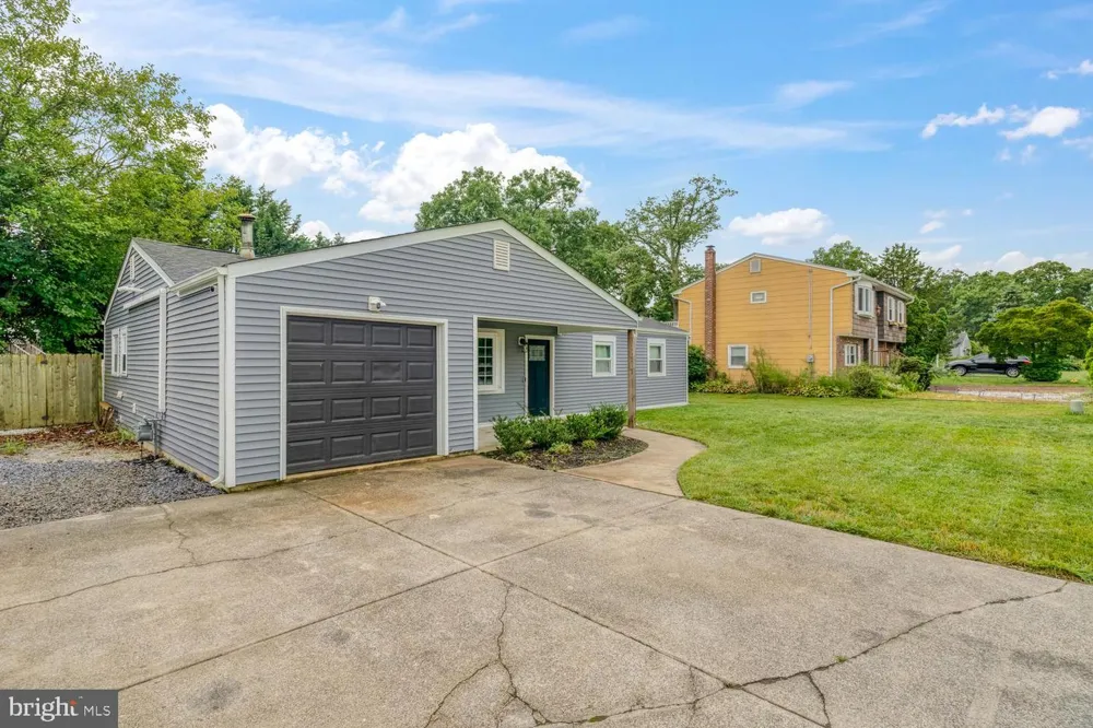 7 SPRUCE DRIVE Little Egg Harbor, NJ 08087
