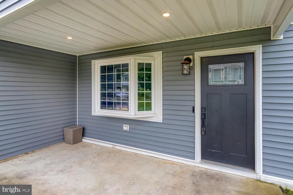7 SPRUCE DRIVE Little Egg Harbor, NJ 08087