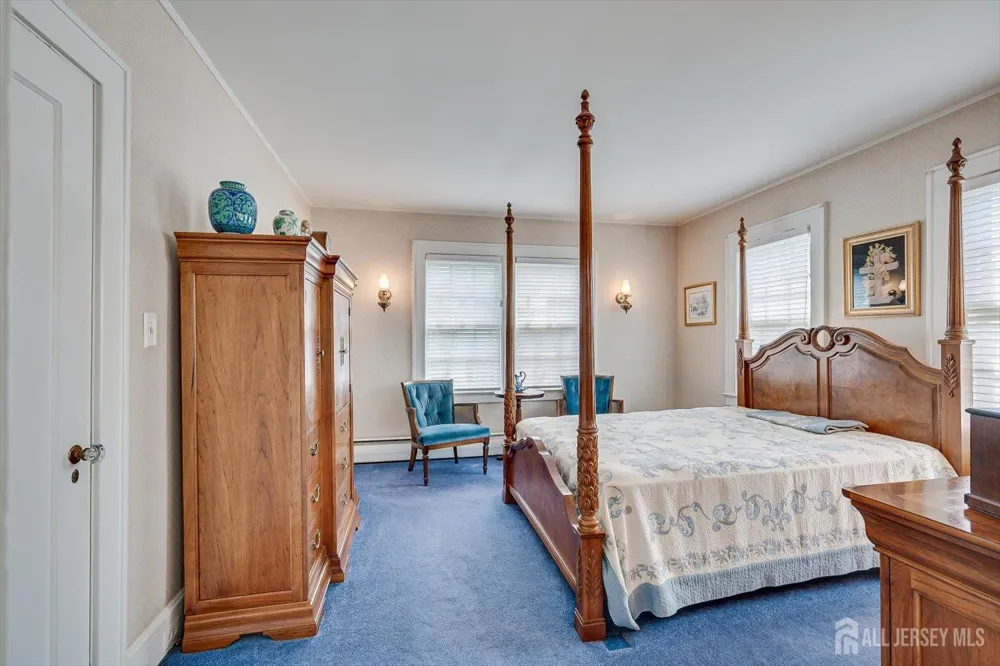 64 High Street Metuchen, NJ 08840