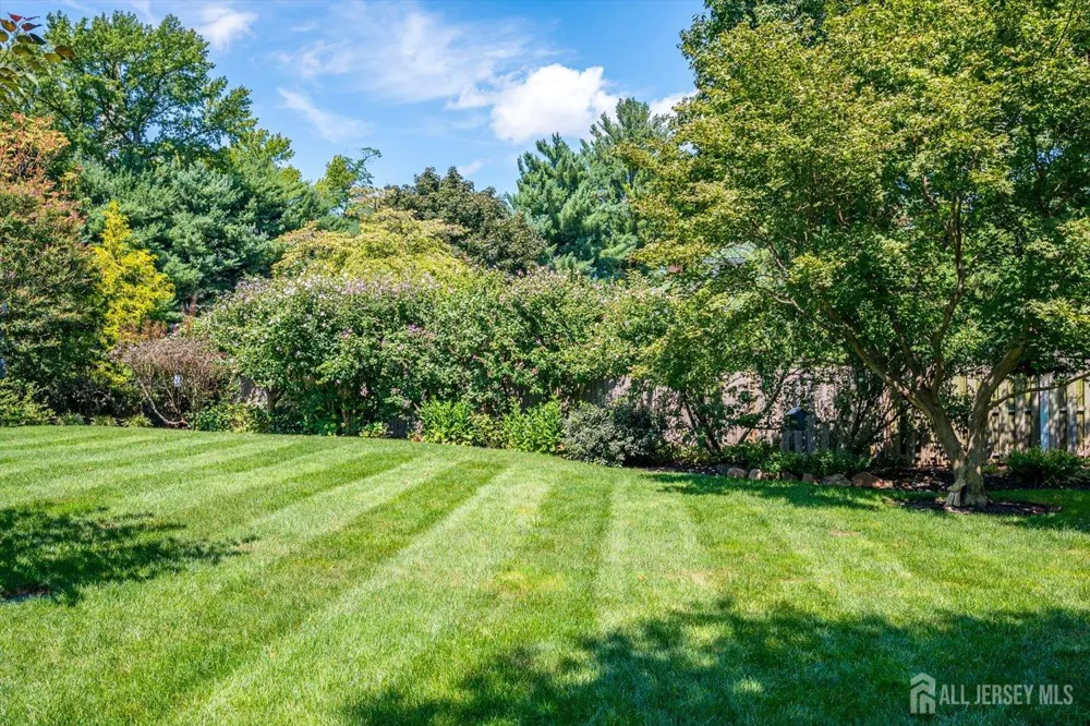 64 High Street Metuchen, NJ 08840