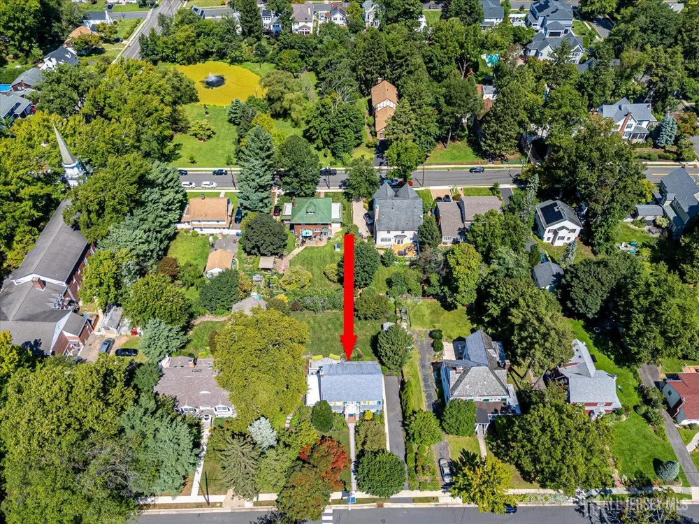 64 High Street Metuchen, NJ 08840