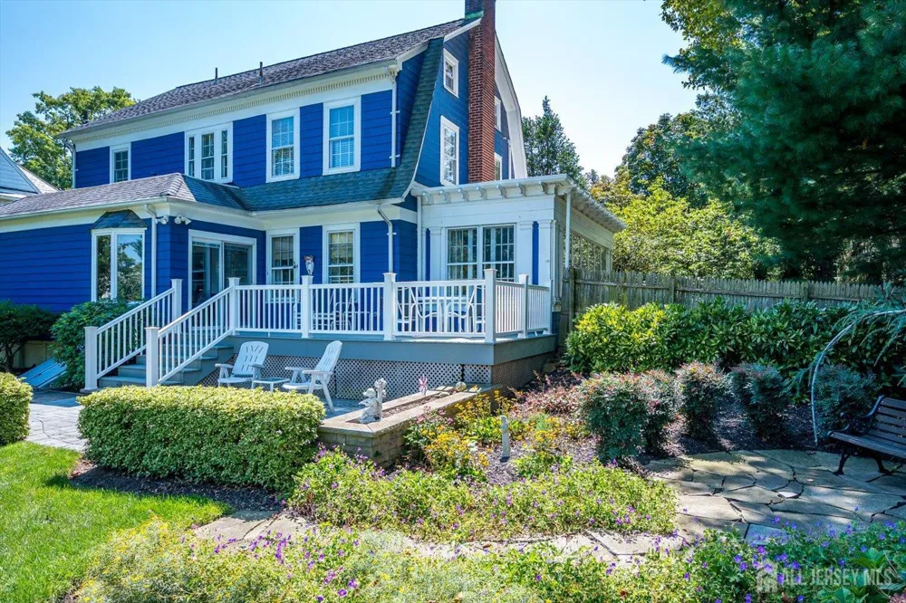 64 High Street Metuchen, NJ 08840
