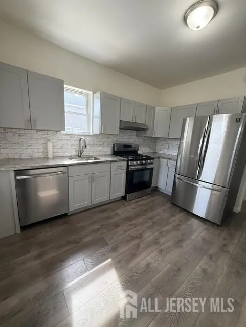 102 Broad Street Perth Amboy, NJ 08861