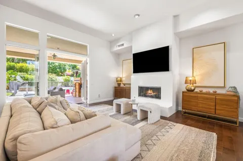 19 Sherwood Road