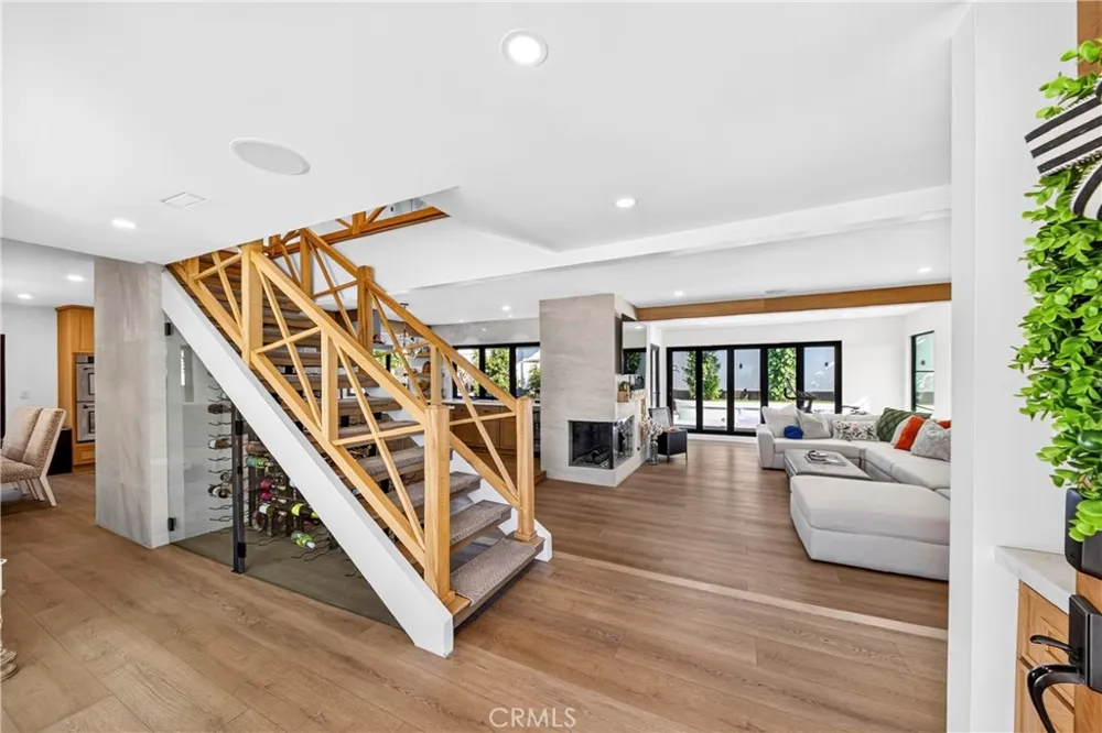 3031 E Elgin Orange, CA 92869