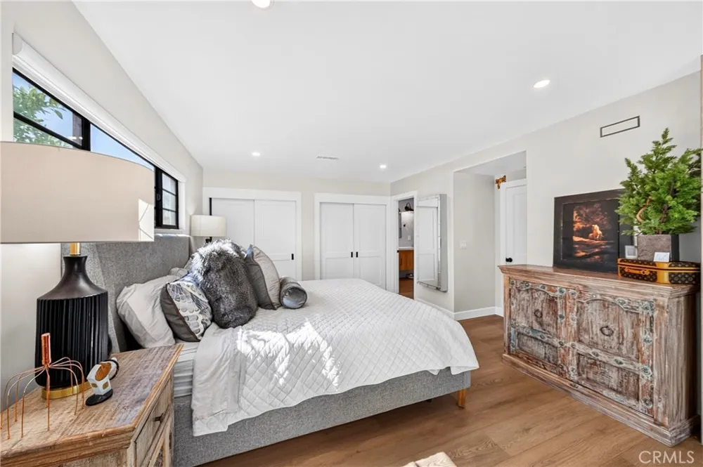 3031 E Elgin Orange, CA 92869
