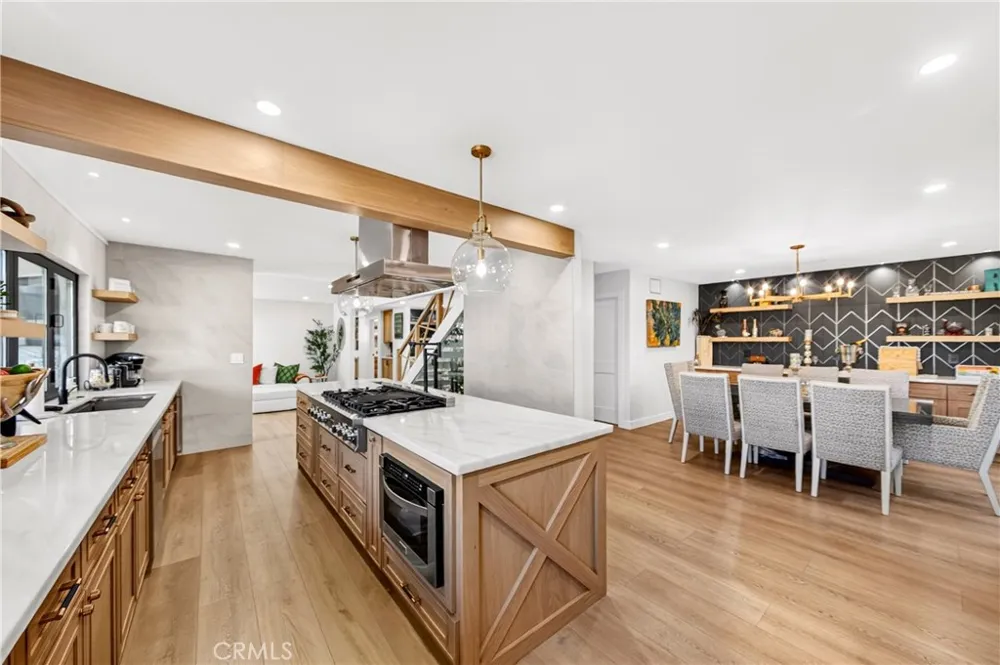 3031 E Elgin Orange, CA 92869