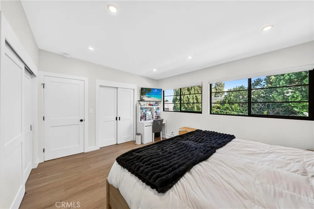 3031 E Elgin Orange, CA 92869