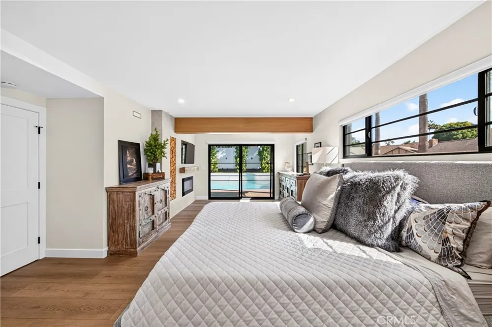 3031 E Elgin Orange, CA 92869