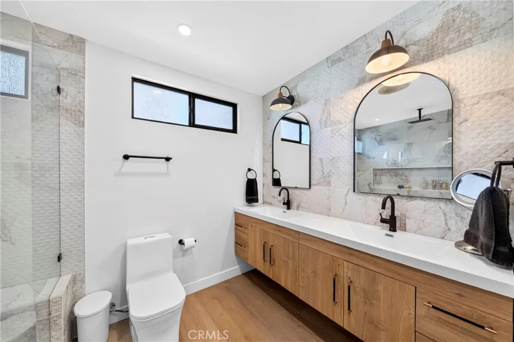 3031 E Elgin Orange, CA 92869