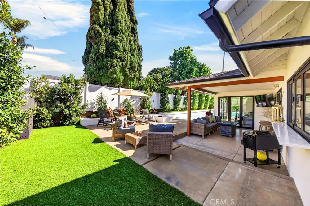 3031 E Elgin Orange, CA 92869