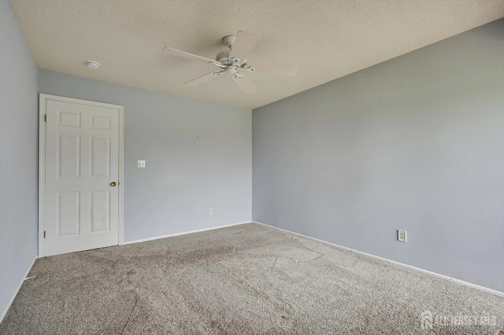 59 Woodhill Street Franklin, NJ 08873
