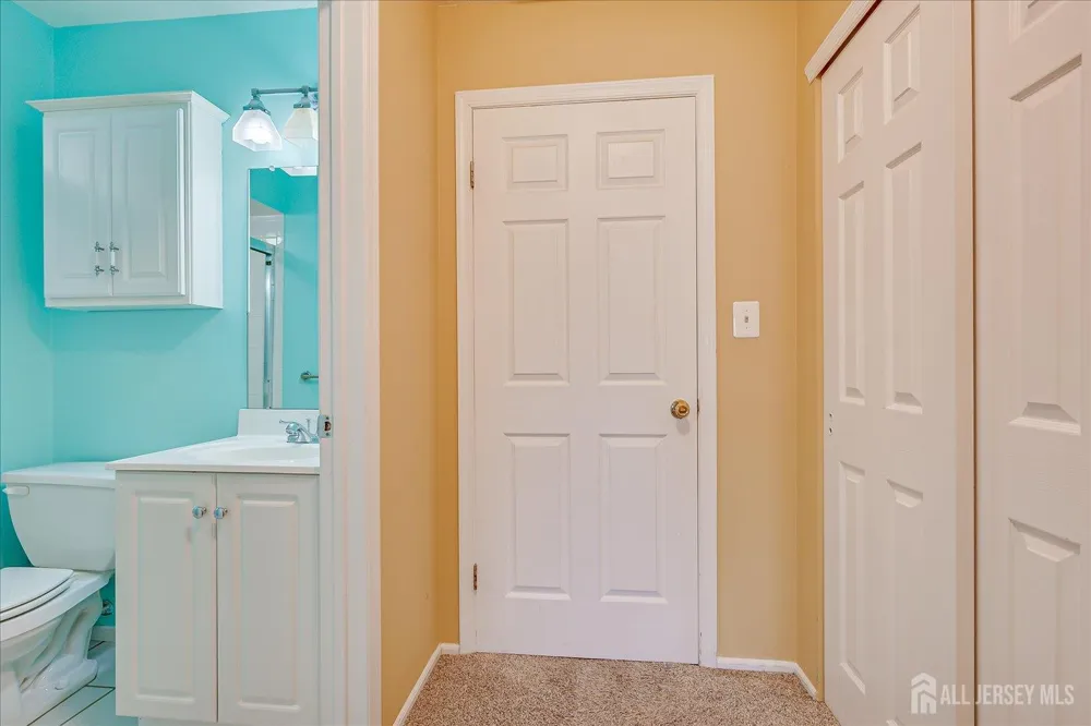 59 Woodhill Street Franklin, NJ 08873