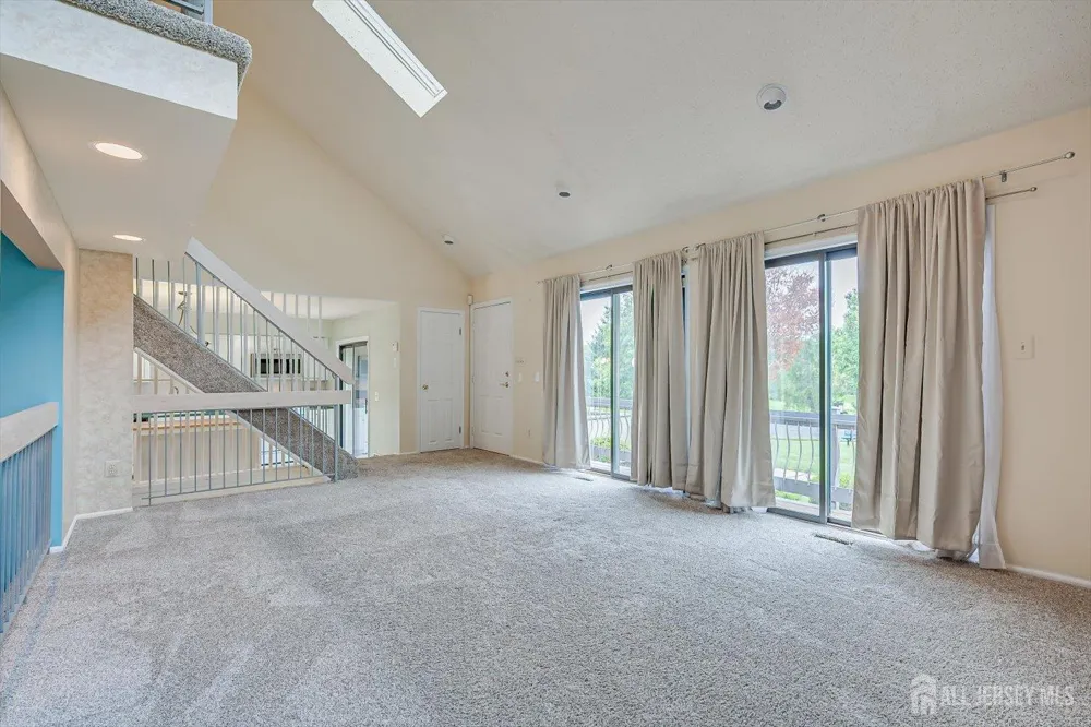 59 Woodhill Street Franklin, NJ 08873