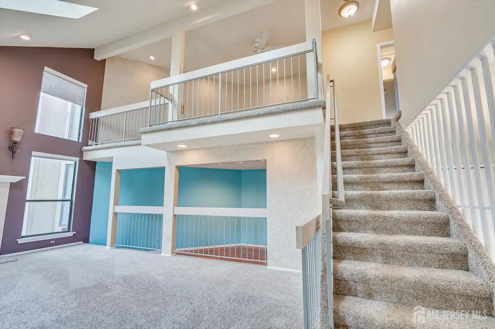 59 Woodhill Street Franklin, NJ 08873
