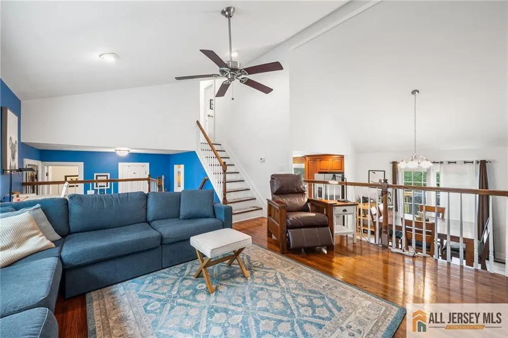 122 Benart Place Middlesex, NJ 08846