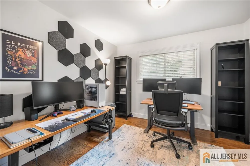 122 Benart Place Middlesex, NJ 08846