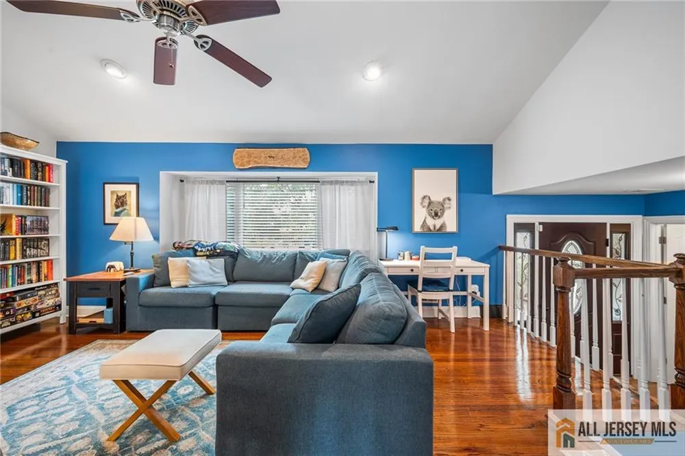 122 Benart Place Middlesex, NJ 08846
