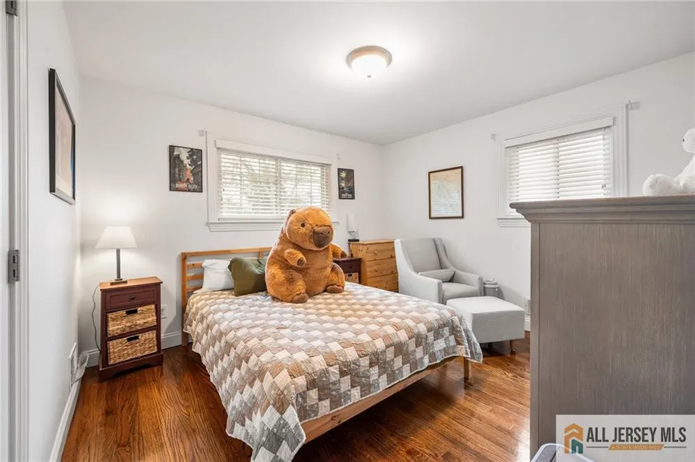 122 Benart Place Middlesex, NJ 08846