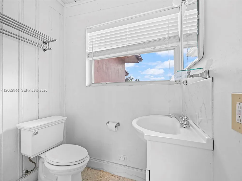4475 Kirk Rd Lake Worth, FL 33461