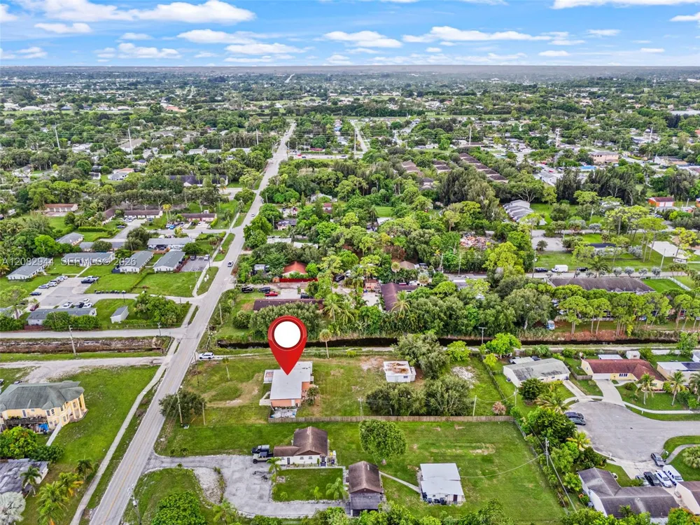 4475 Kirk Rd Lake Worth, FL 33461