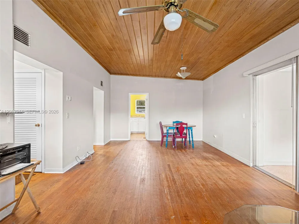 4475 Kirk Rd Lake Worth, FL 33461