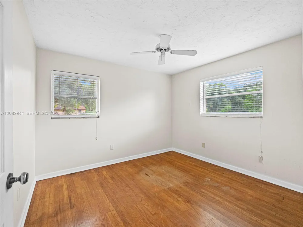 4475 Kirk Rd Lake Worth, FL 33461
