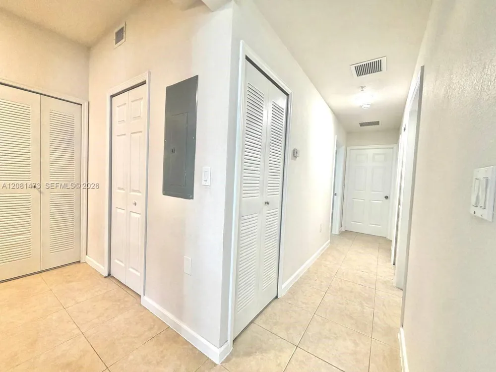 3429 W 80th St #201 Hialeah, FL 33018