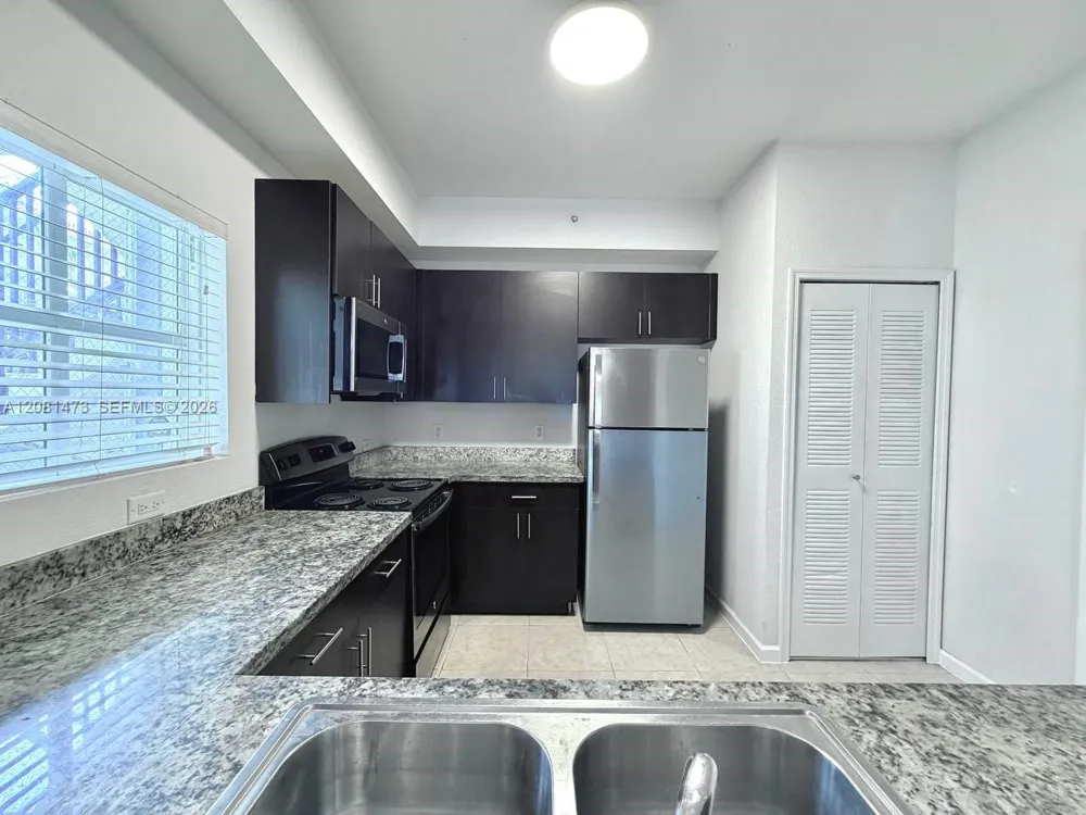 3429 W 80th St #201 Hialeah, FL 33018