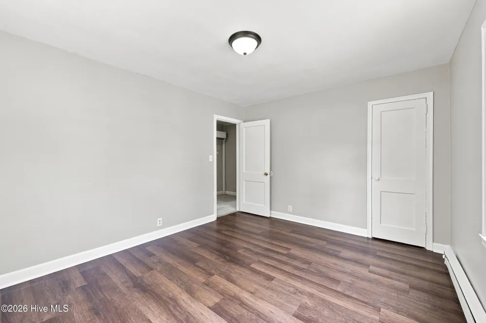 911 Bartlett Avenue Elizabeth City, NC 27909