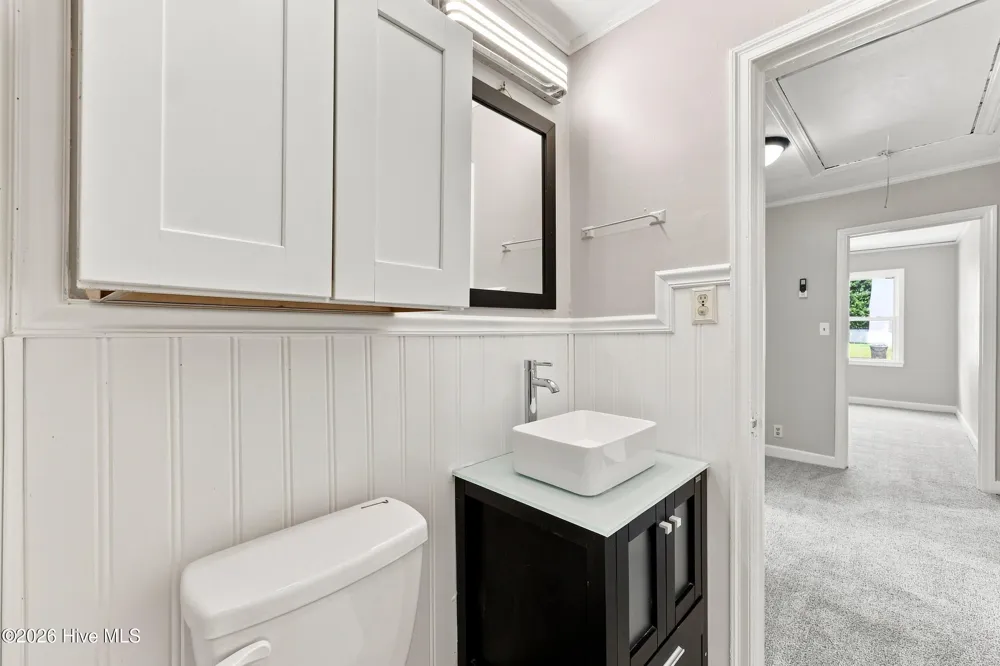 911 Bartlett Avenue Elizabeth City, NC 27909
