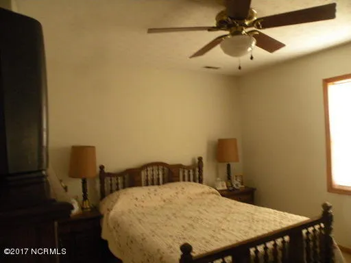 512 Cougar Place Havelock, NC 28532