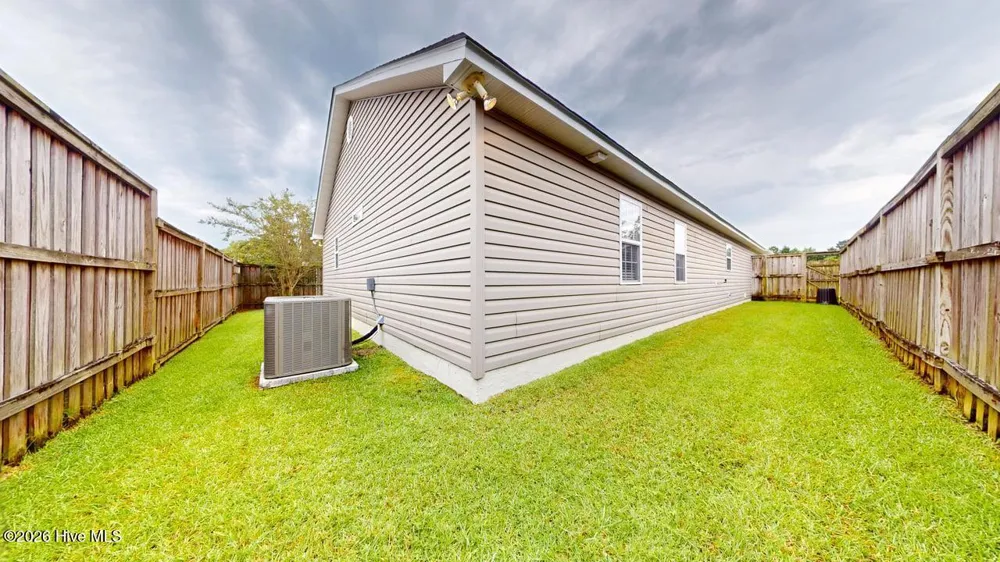 2018 Heritage Lane Jacksonville, NC 28546