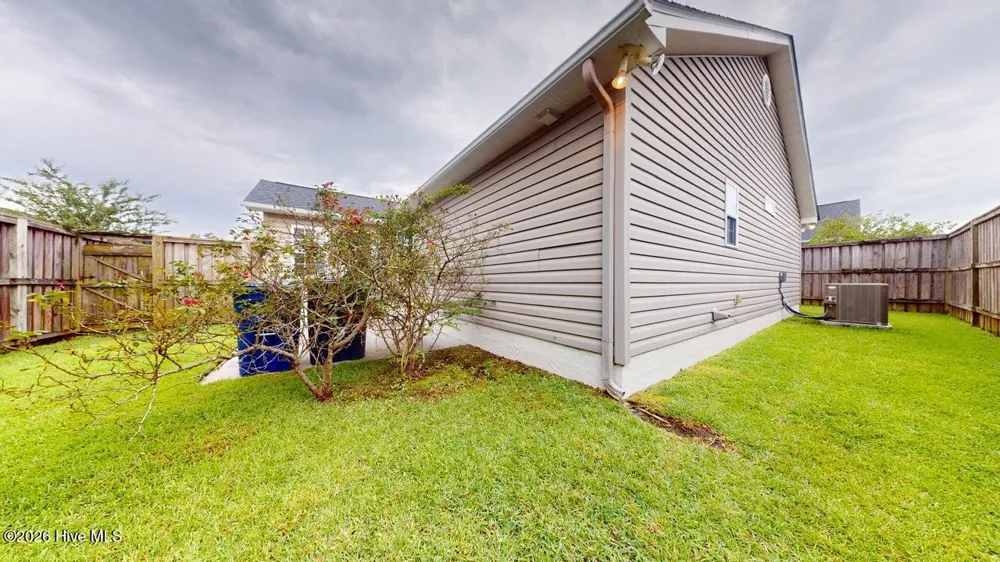 2018 Heritage Lane Jacksonville, NC 28546