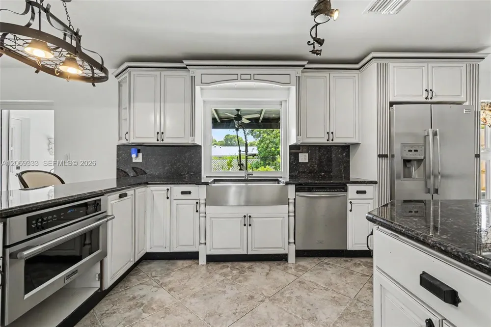 8460 SW 201st St Cutler Bay, FL 33189