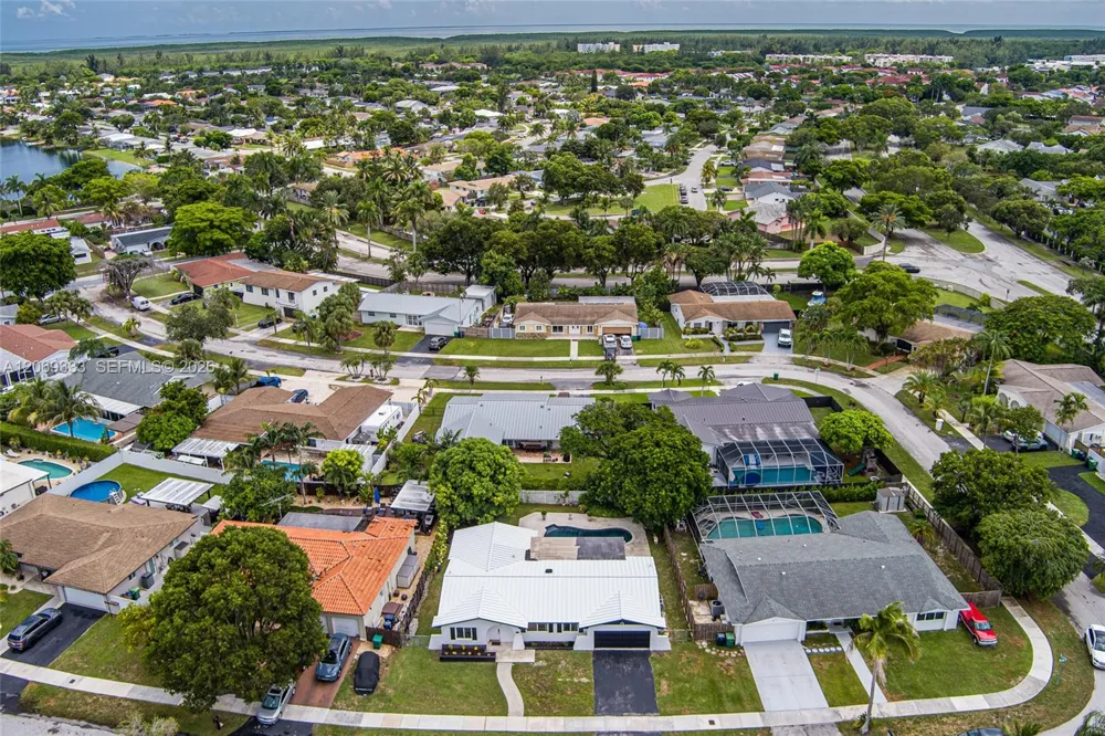 8460 SW 201st St Cutler Bay, FL 33189