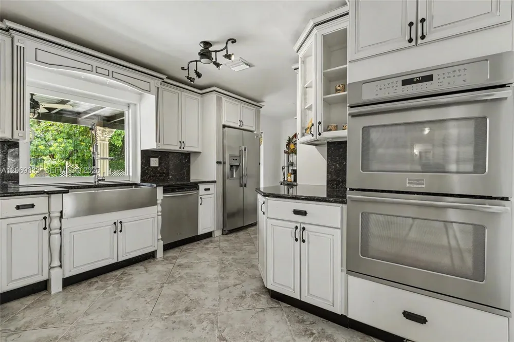 8460 SW 201st St Cutler Bay, FL 33189