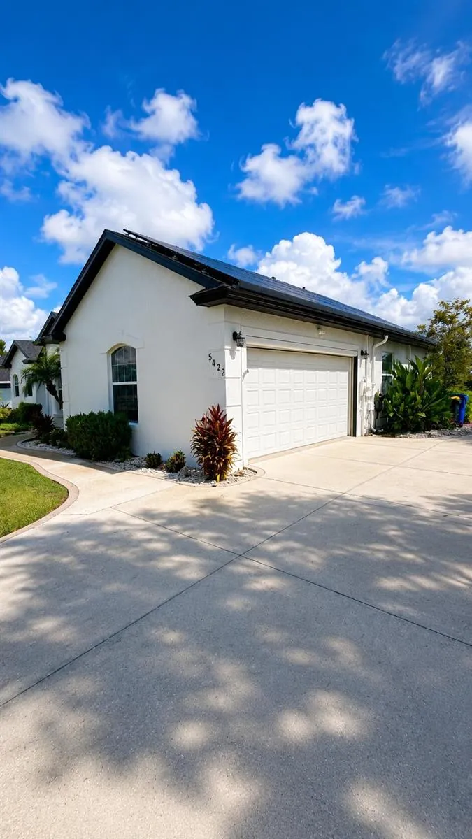 5422 COLUMBUS BOULEVARD Sebring, FL 33872