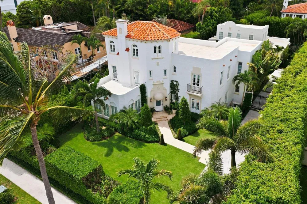 130 Brazilian Avenue Palm Beach, FL 33480