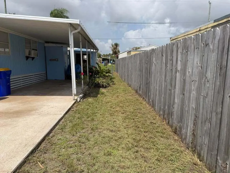 8364 SE Sandy Lane Hobe Sound, FL 33455