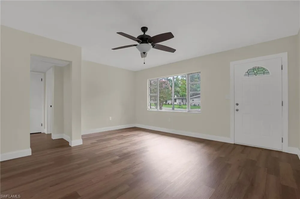 2012 Helms Avenue Leesburg, FL 34748