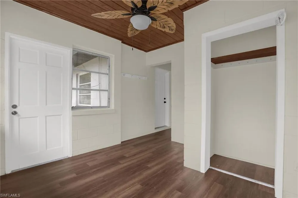 2012 Helms Avenue Leesburg, FL 34748