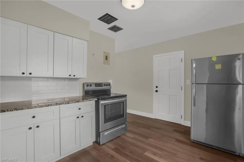 2012 Helms Avenue Leesburg, FL 34748