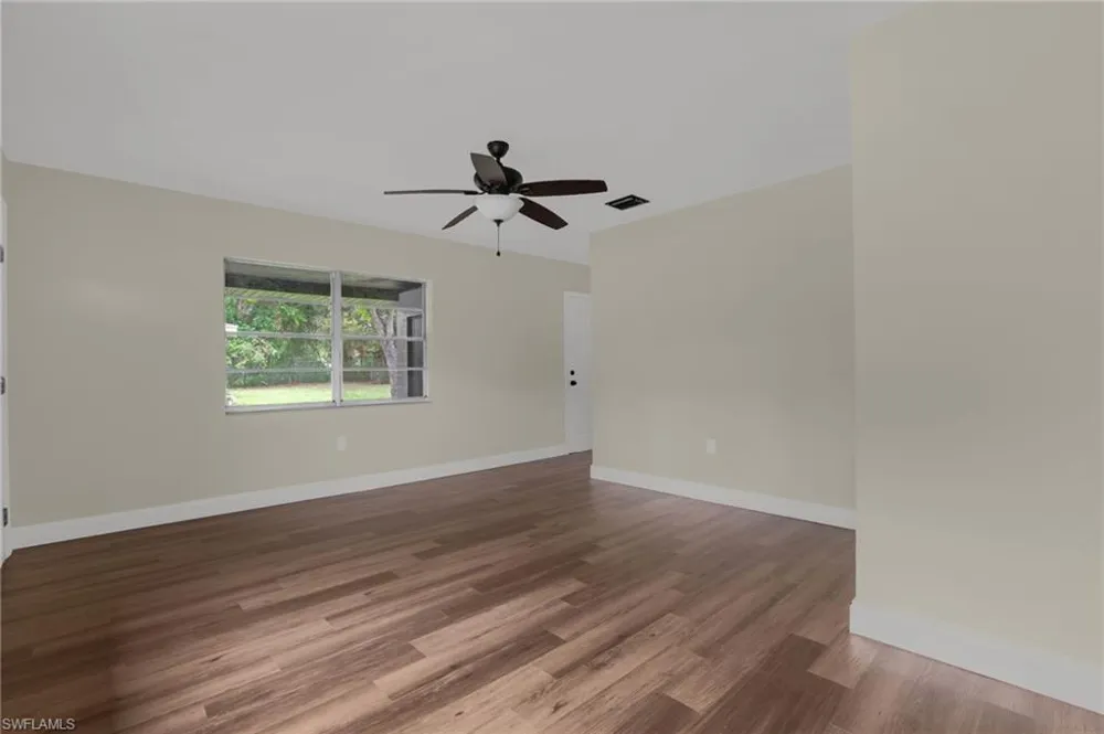 2012 Helms Avenue Leesburg, FL 34748