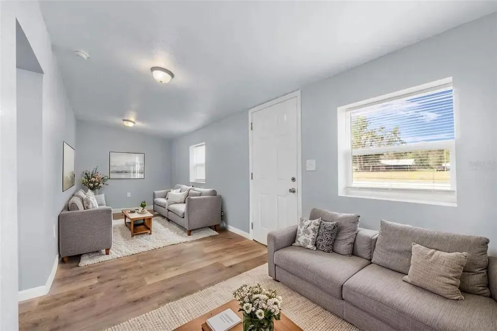 515 S CHARLESTON AVENUE Fort Meade, FL 33841