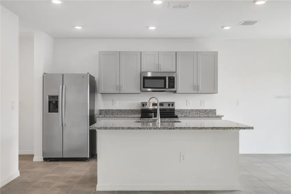 5682 NISPERO WAY Kissimmee, FL 34758