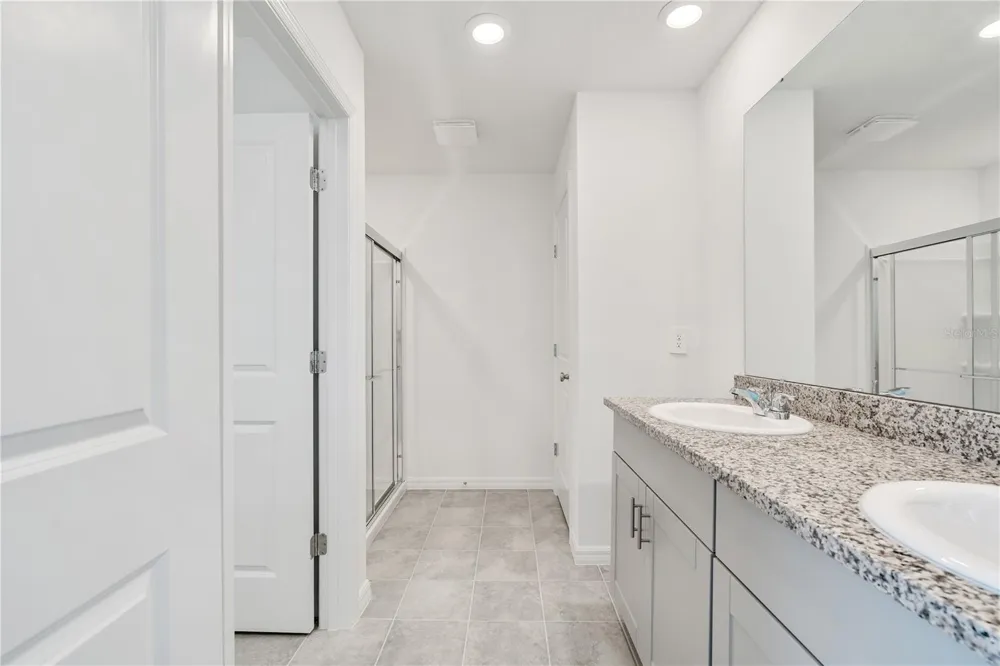 5682 NISPERO WAY Kissimmee, FL 34758